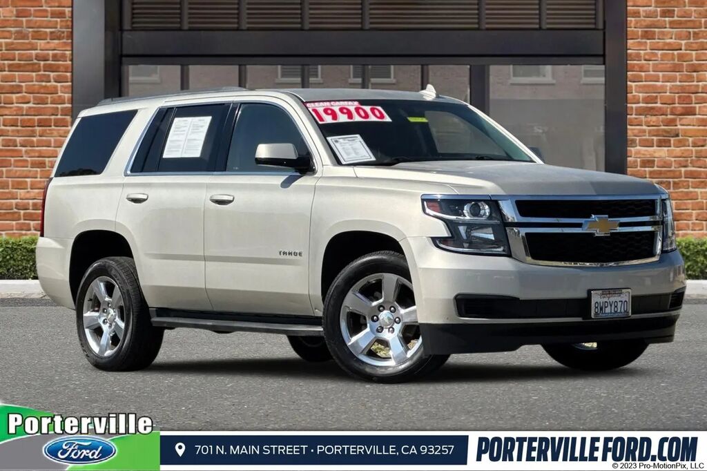2017 Chevrolet Tahoe LS — photo 1 of 26