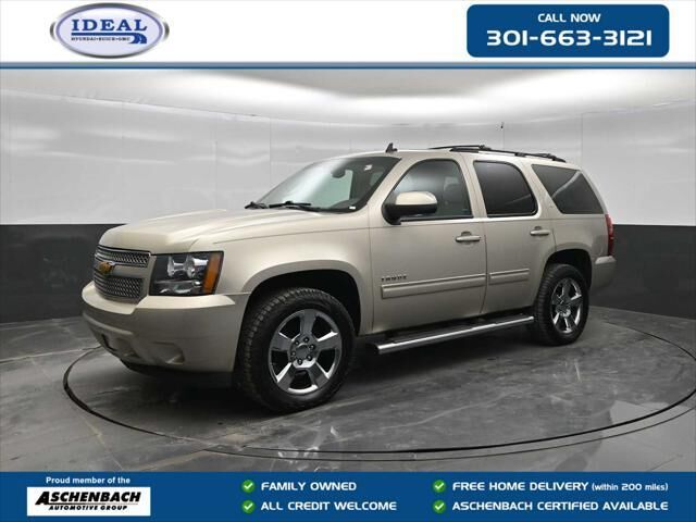 2014 Chevrolet Tahoe LT — photo 1 of 13