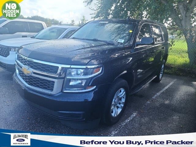 2019 Chevrolet Tahoe LT — photo 1 of 8