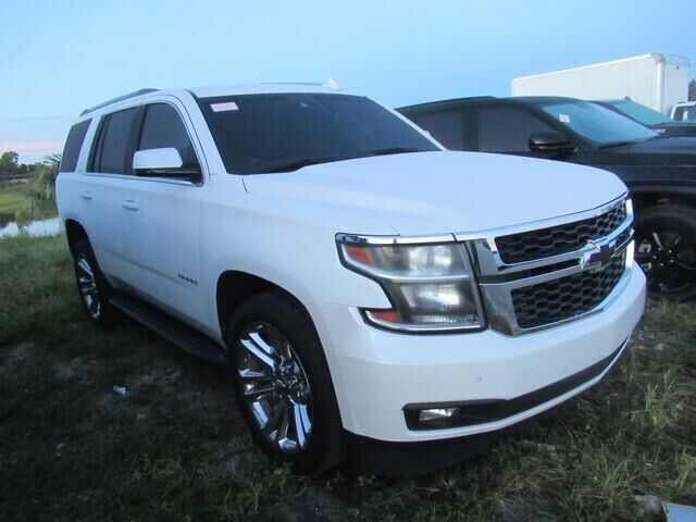 2019 Chevrolet Tahoe LT — photo 1 of 4