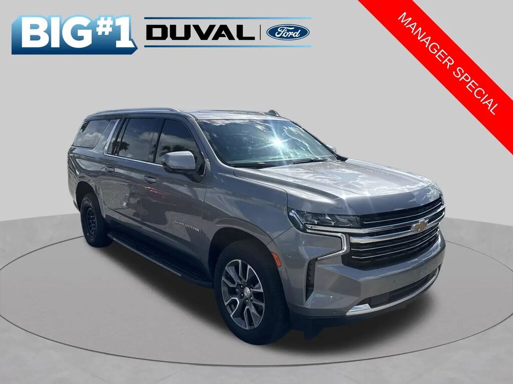 2022 Chevrolet Suburban LT — photo 1 of 13