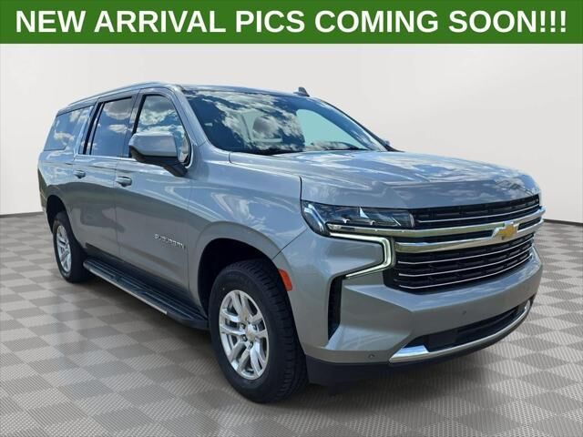 2024 Chevrolet Suburban LT