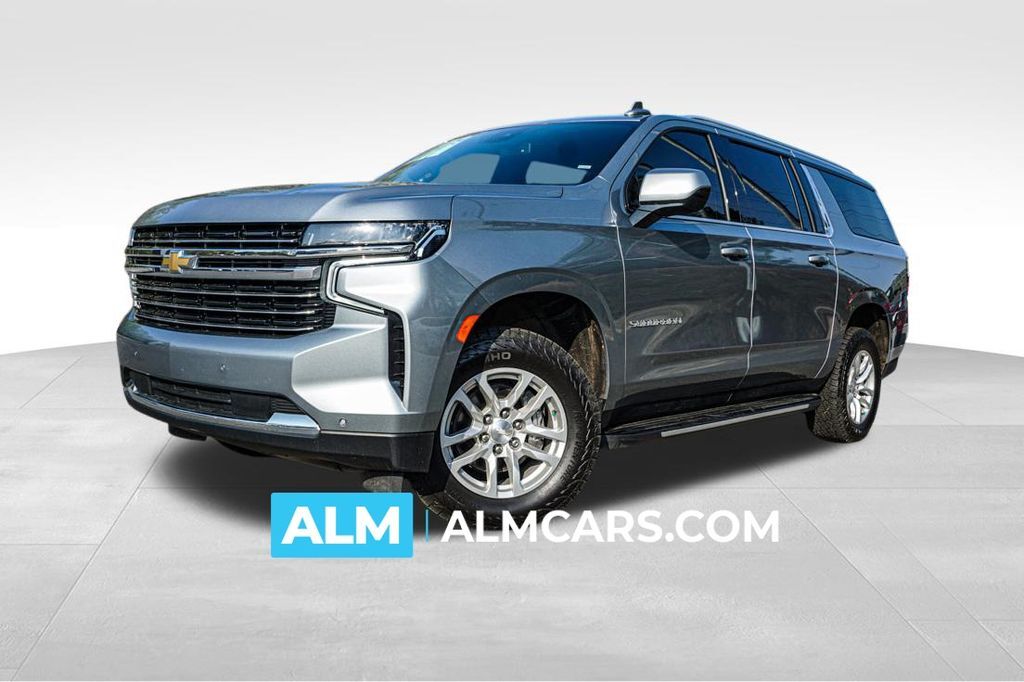 2024 Chevrolet Suburban LT — photo 1 of 13