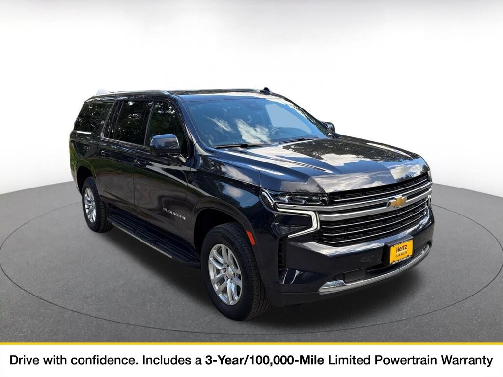 2024 Chevrolet Suburban LT — photo 1 of 11