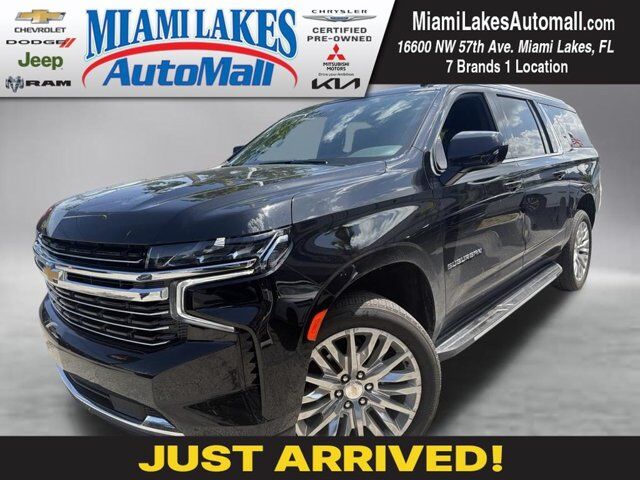 2024 Chevrolet Suburban LT — photo 1 of 13