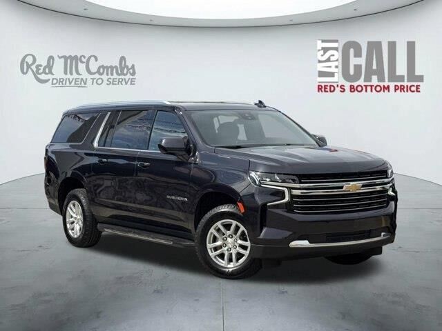 2024 Chevrolet Suburban LT — photo 1 of 13
