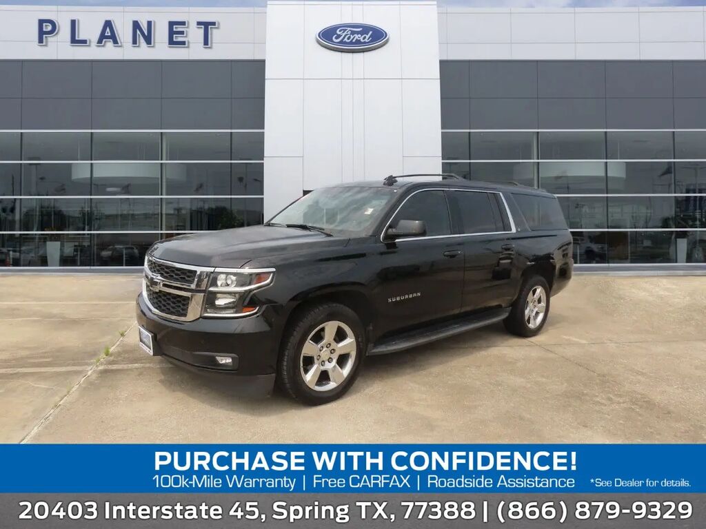 2016 Chevrolet Suburban LT — photo 1 of 16