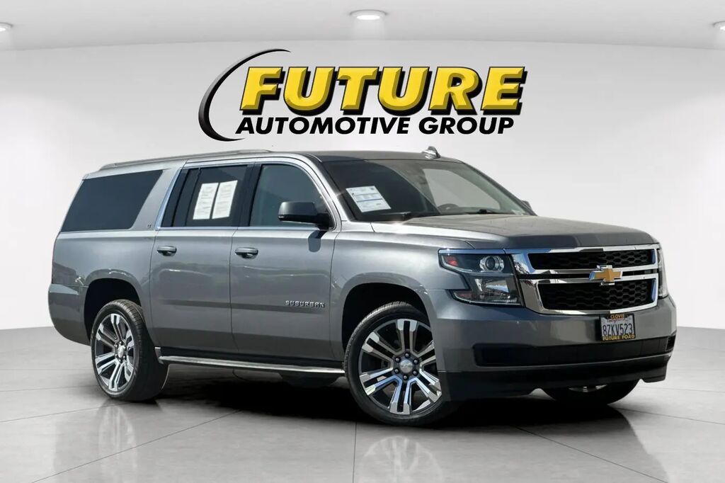 2019 Chevrolet Suburban LT — photo 1 of 13