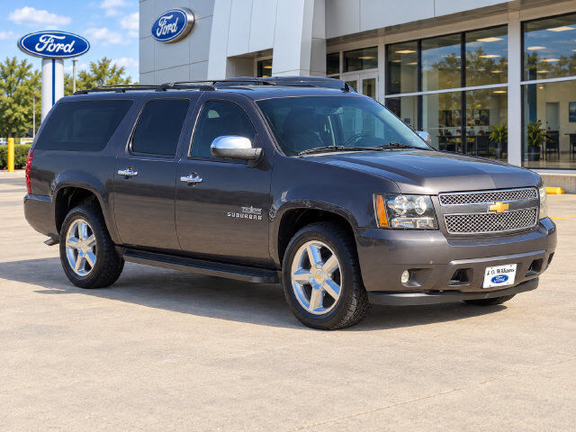 2011 Chevrolet Suburban LT