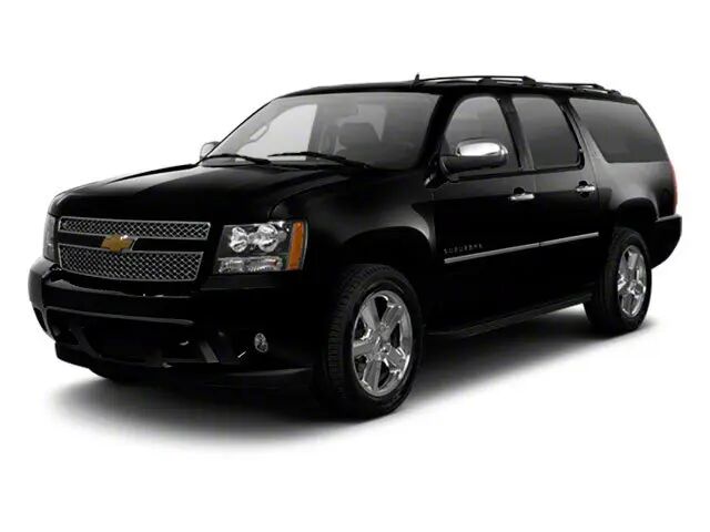 2013 Chevrolet Suburban LTZ — photo 1 of 1