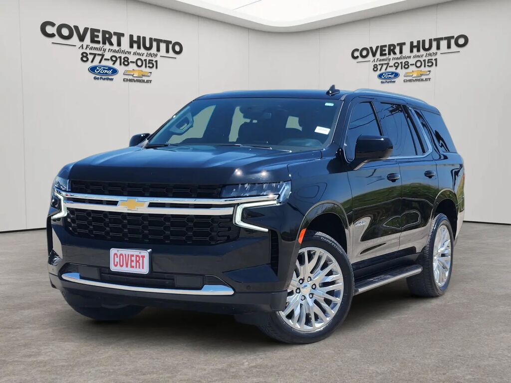 2024 Chevrolet Tahoe LS — photo 1 of 14