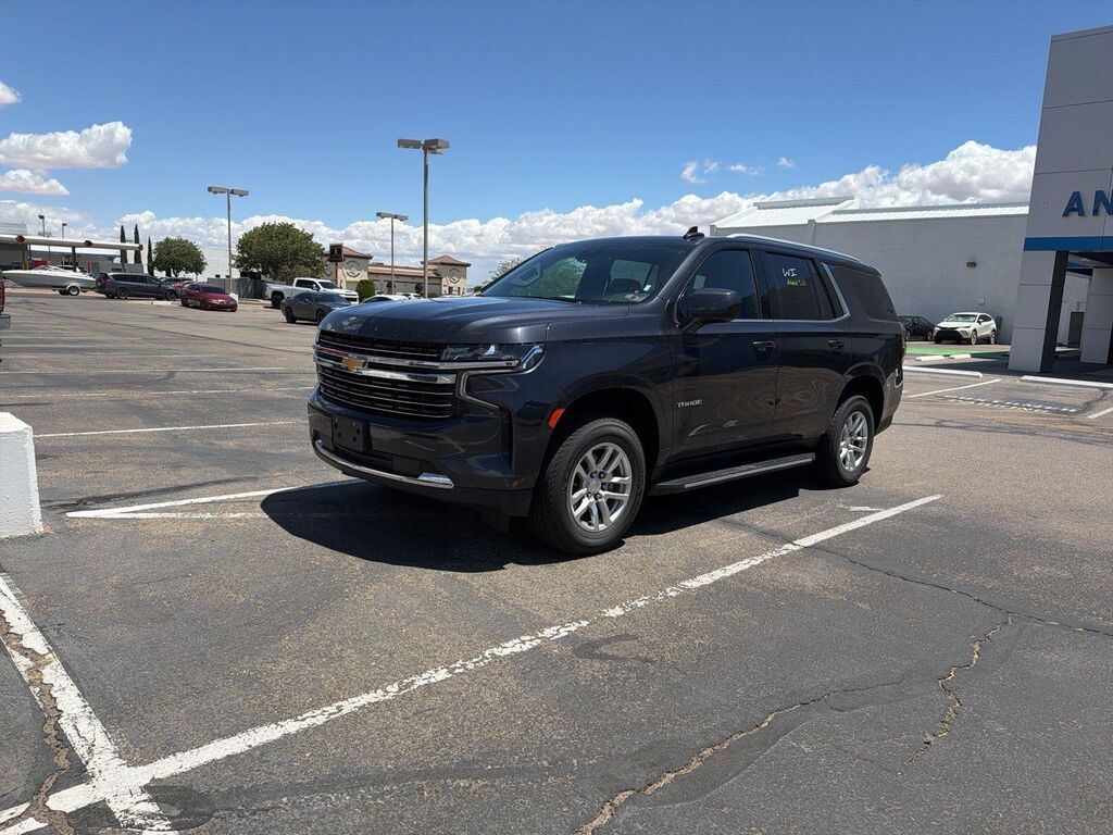 2023 Chevrolet Tahoe LT — photo 1 of 40