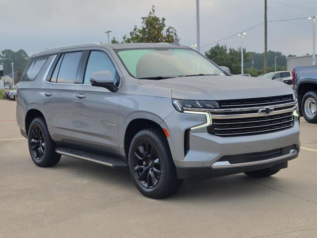 2024 Chevrolet Tahoe LT — photo 1 of 13