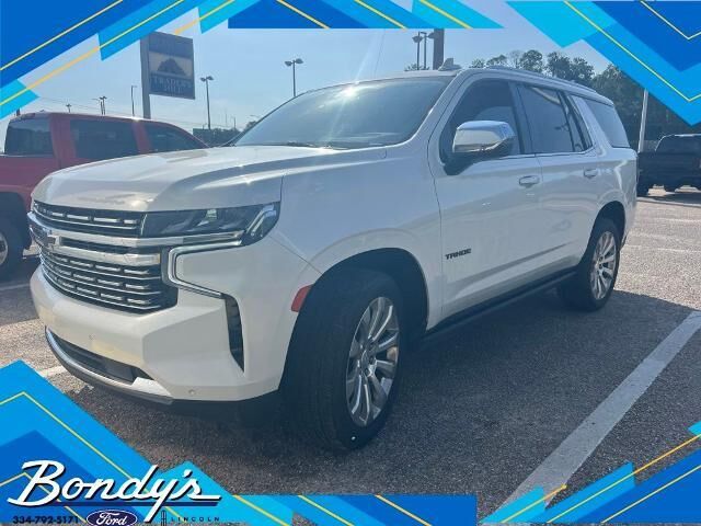 2021 Chevrolet Tahoe Premier — photo 1 of 17
