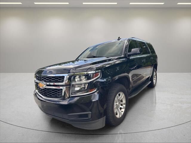 2019 Chevrolet Tahoe LT — photo 1 of 13