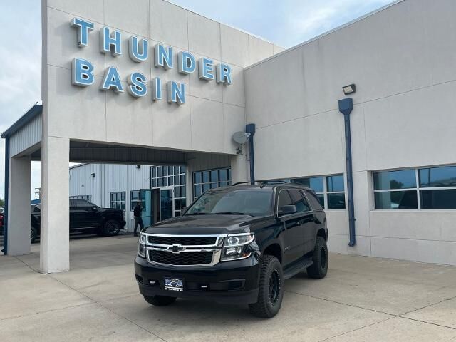 2016 Chevrolet Tahoe LT — photo 1 of 13