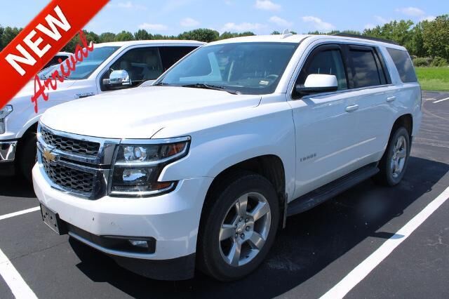 2016 Chevrolet Tahoe LT — photo 1 of 12