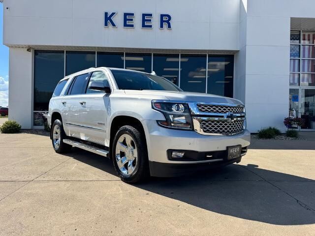 2017 Chevrolet Tahoe LT — photo 1 of 13
