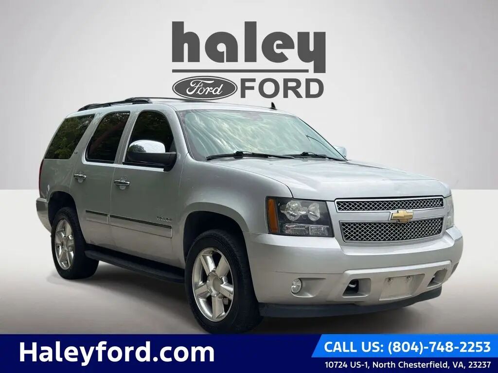 2011 Chevrolet Tahoe LTZ — photo 1 of 12