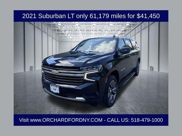 2021 Chevrolet Suburban LT — photo 1 of 13
