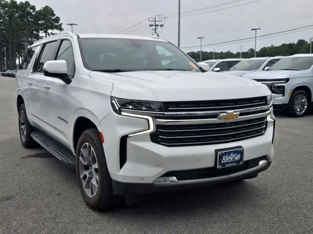 2022 Chevrolet Suburban LT