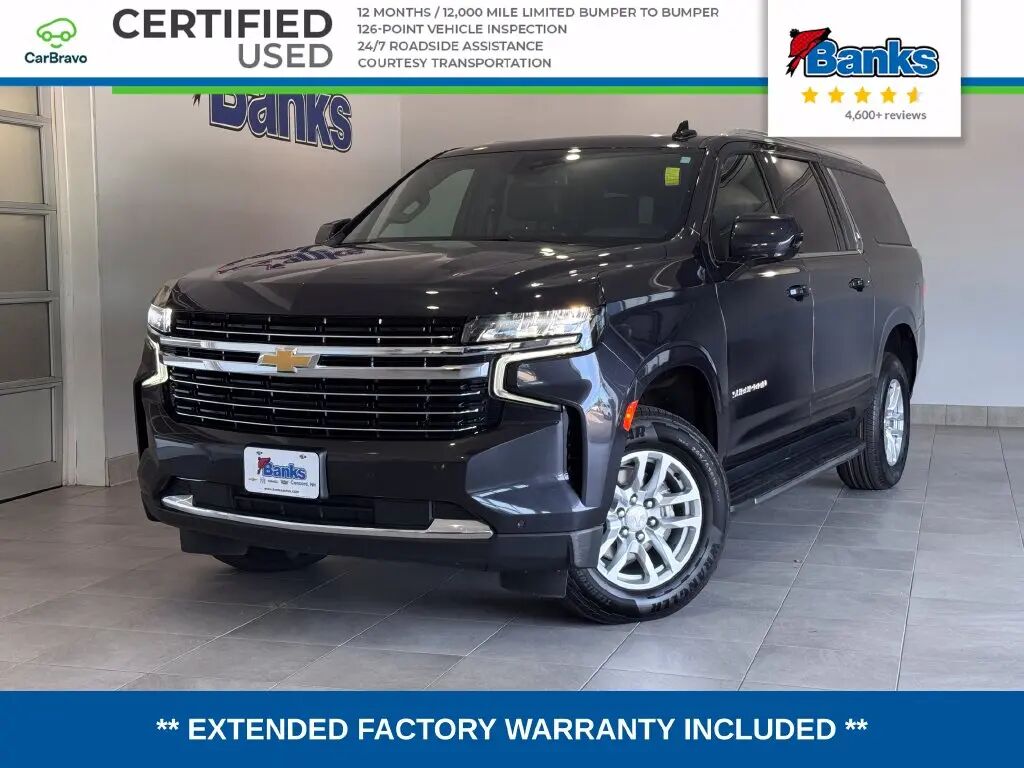 2024 Chevrolet Suburban LT — photo 1 of 13