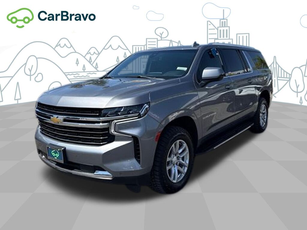 2022 Chevrolet Suburban LT — photo 1 of 7