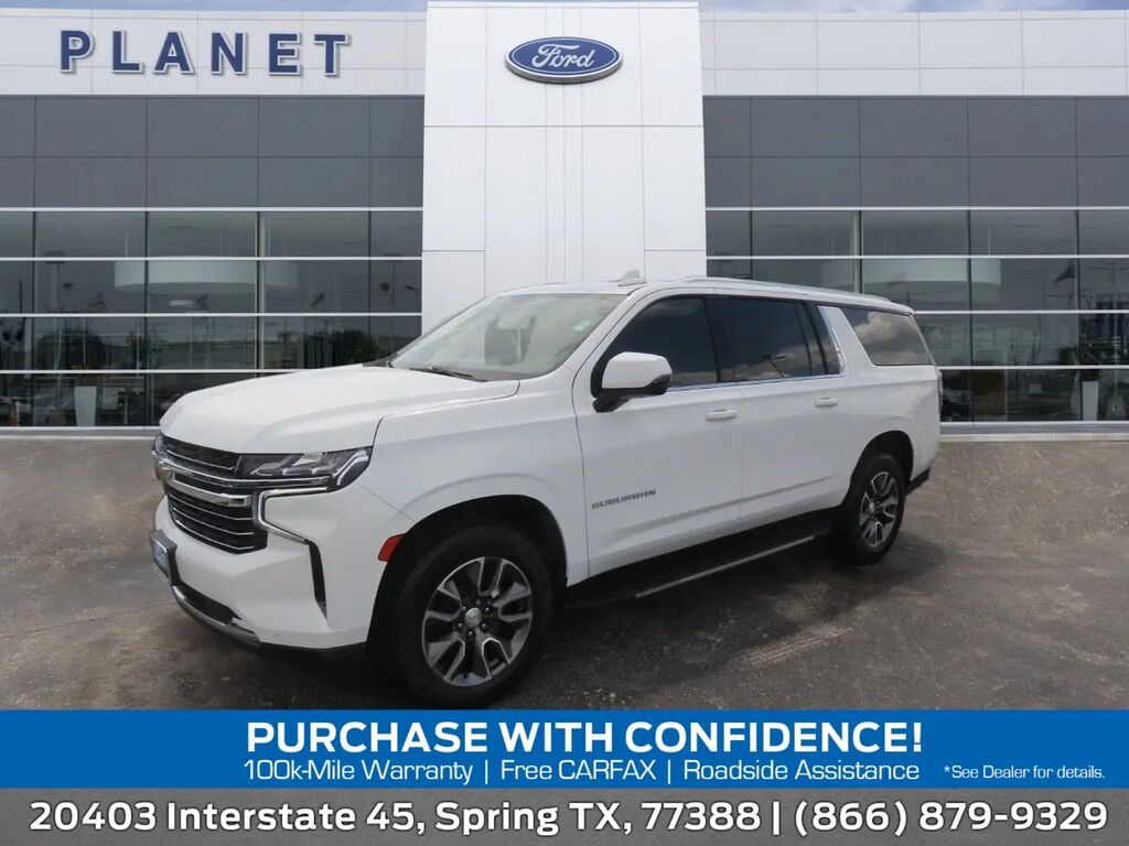 2022 Chevrolet Suburban LT — photo 1 of 13
