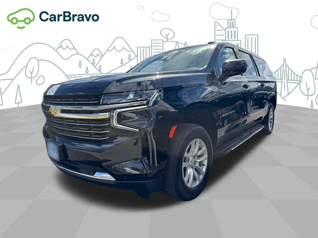 2024 Chevrolet Suburban LT — photo 1 of 7