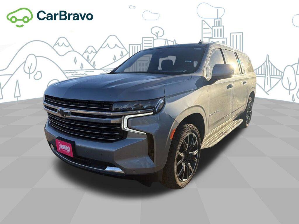 2023 Chevrolet Suburban LT — photo 1 of 7