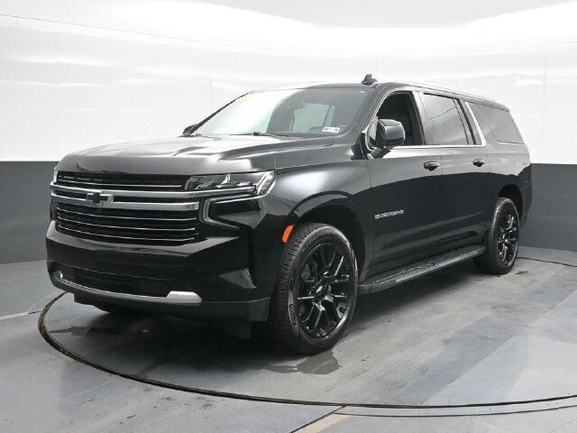 2022 Chevrolet Suburban LT