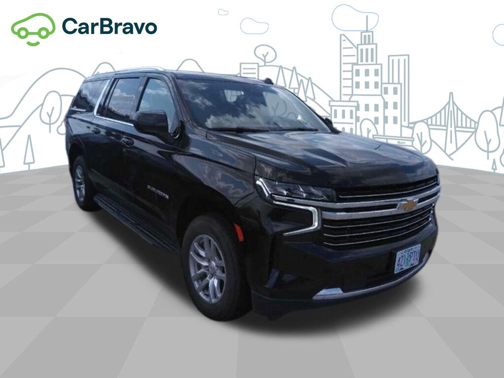 2024 Chevrolet Suburban LT — photo 1 of 7