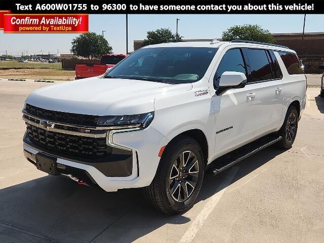 2022 Chevrolet Suburban Z71 — photo 1 of 6