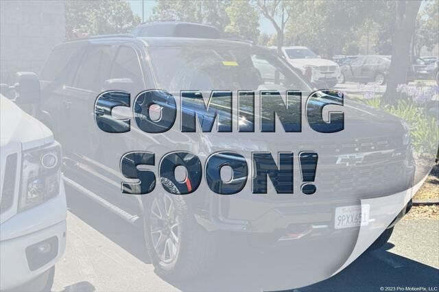 2024 Chevrolet Suburban Z71 — photo 1 of 13