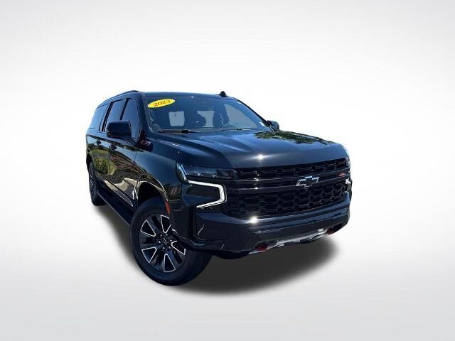 2023 Chevrolet Suburban Z71 — photo 1 of 26