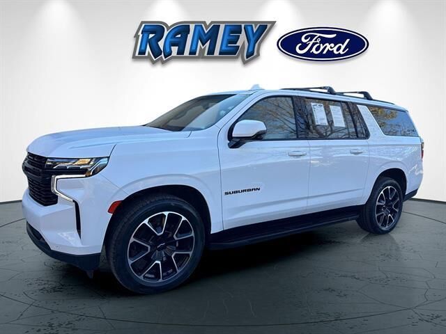 2023 Chevrolet Suburban RST