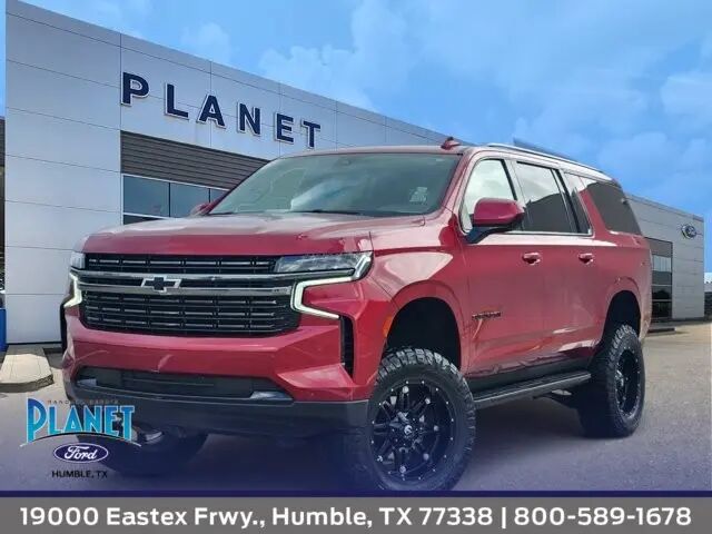 2022 Chevrolet Suburban RST