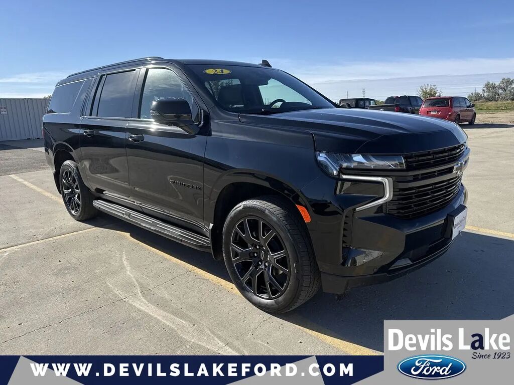 2024 Chevrolet Suburban RST — photo 1 of 12