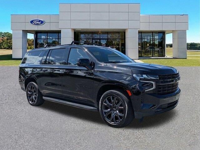 2023 Chevrolet Suburban RST