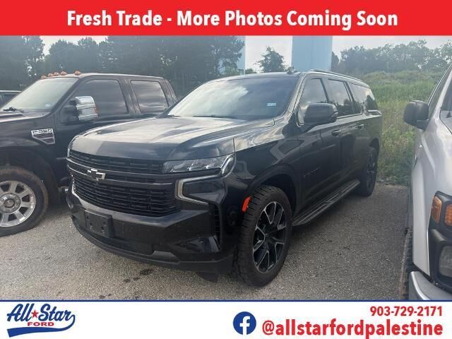2024 Chevrolet Suburban RST — photo 1 of 13