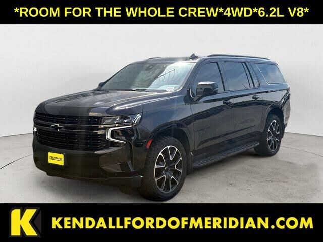 2022 Chevrolet Suburban RST — photo 1 of 2
