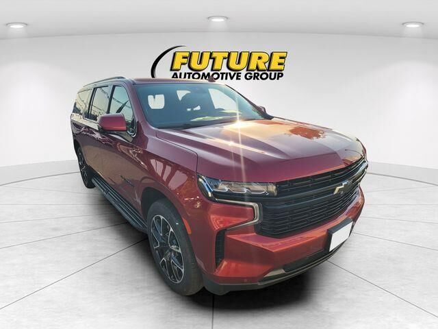 2023 Chevrolet Suburban RST — photo 1 of 1