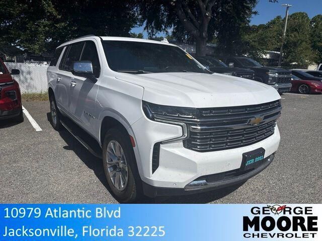 2022 Chevrolet Suburban Premier — photo 1 of 15
