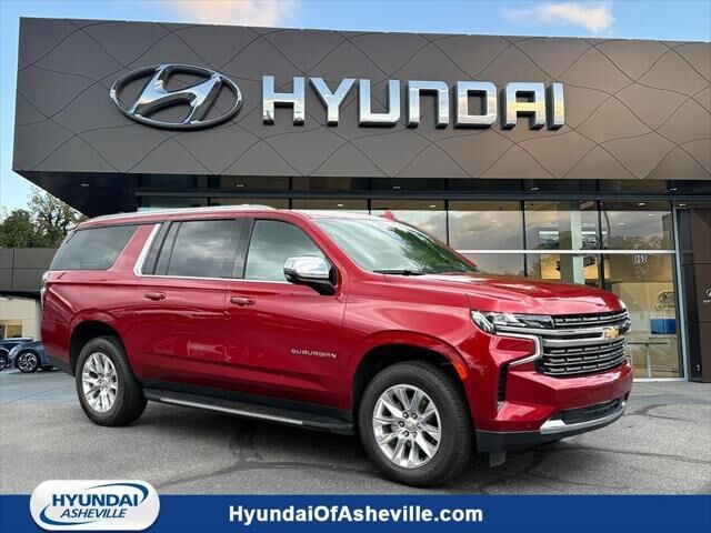 2024 Chevrolet Suburban Premier — photo 1 of 13