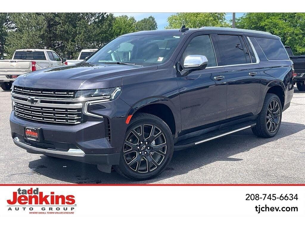 2024 Chevrolet Suburban Premier — photo 1 of 1
