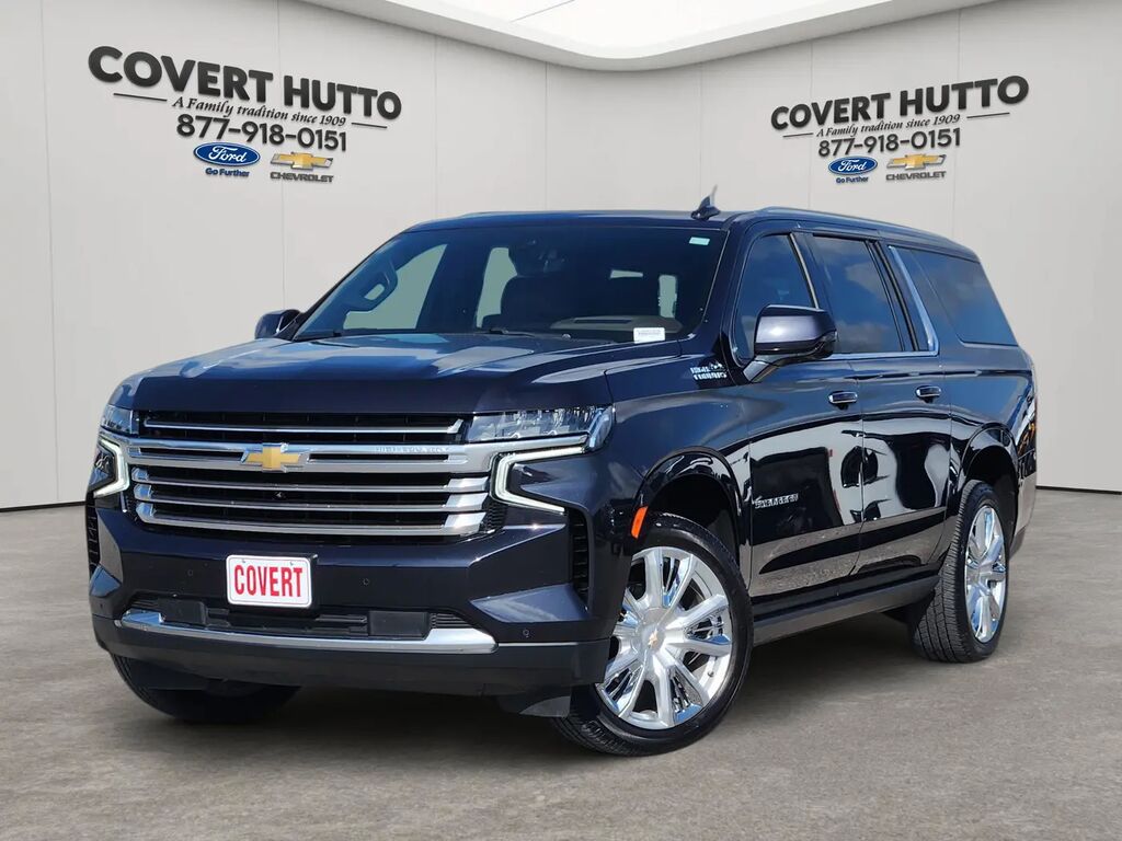 2022 Chevrolet Suburban High Country — photo 1 of 13