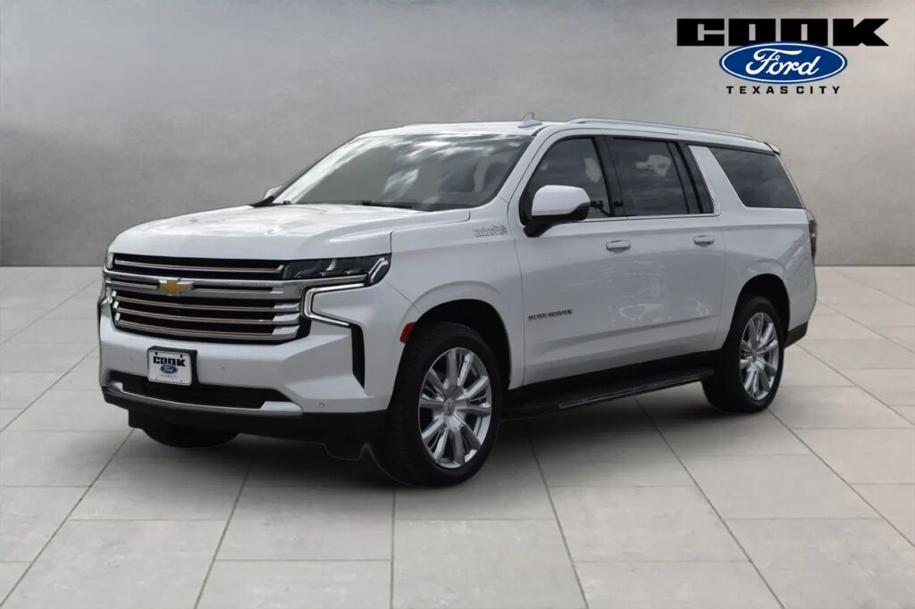 2023 Chevrolet Suburban High Country — photo 1 of 13