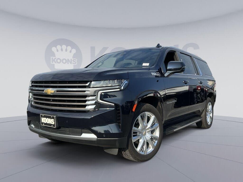 2022 Chevrolet Suburban High Country — photo 1 of 2