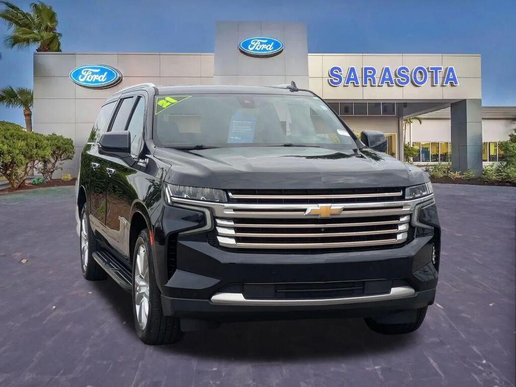 2021 Chevrolet Suburban High Country — photo 1 of 13