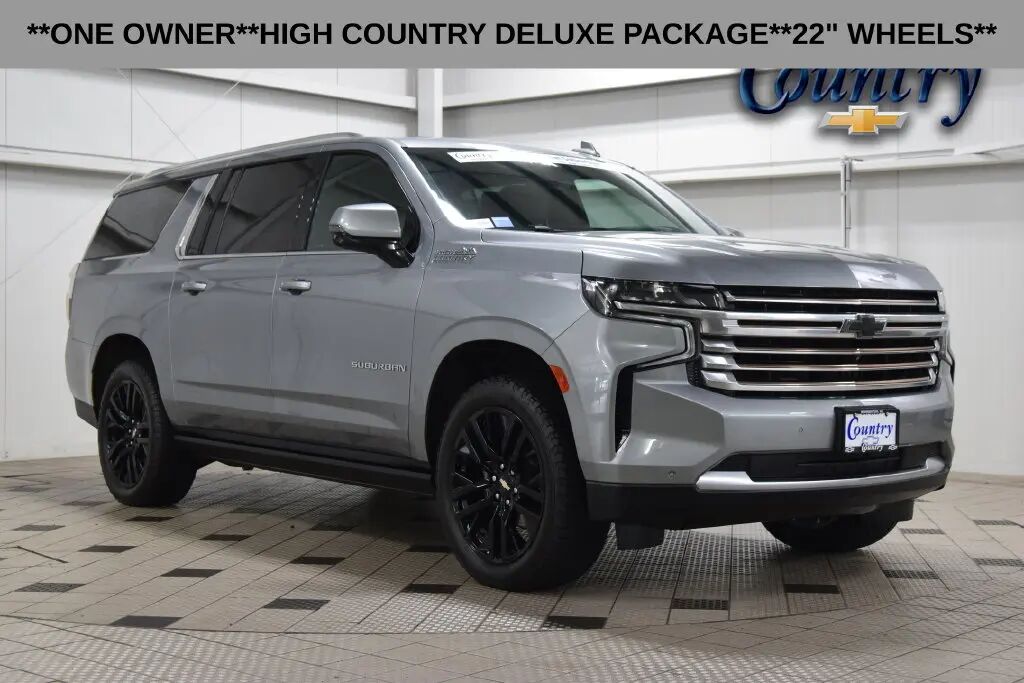 2024 Chevrolet Suburban High Country — photo 1 of 11